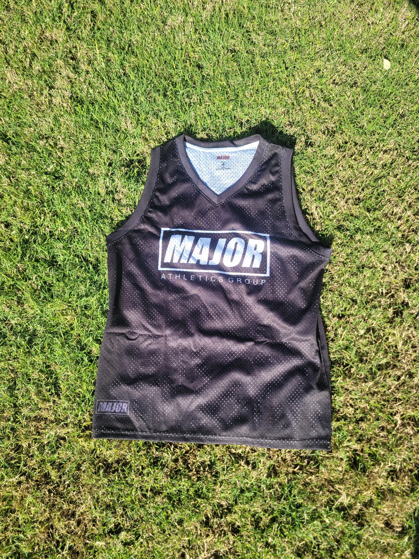 Black/white mesh tank